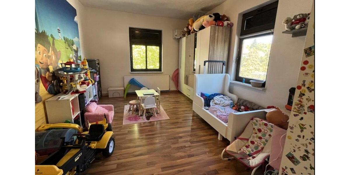Etagenwohnung Bad Salzungen - 4 Zimmer, 105 m&sup2;, 927&euro; | Angebot:25982536
