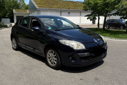 Renault Megane 169.000 km 2.599 &euro; München 80689