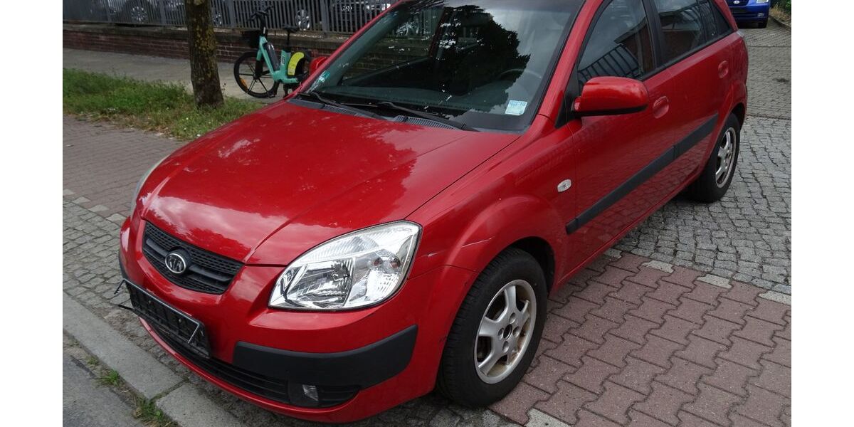 Kia Rio 147.000 km 999 &euro; Berlin 12099