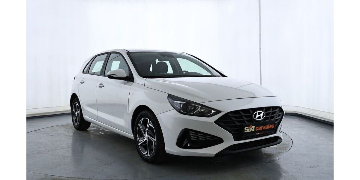 Hyundai i30 93.177 km 14.950 &euro; Garching 85748
