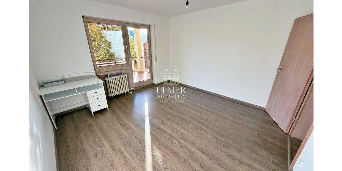Etagenwohnung Böblingen Dagersheim - 3 Zimmer, 94 m&sup2;, 399.000&euro; | Angebot:25052236