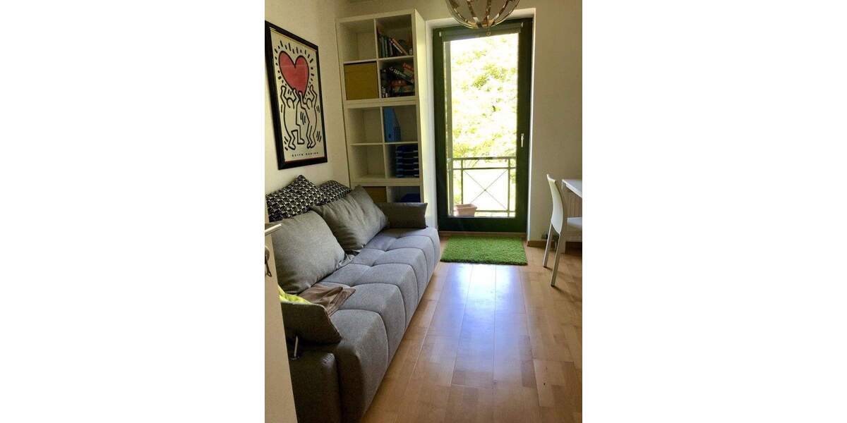 Etagenwohnung Krefeld Cracau - 3 Zimmer, 101 m&sup2;, 1.150&euro; | Angebot:25619339