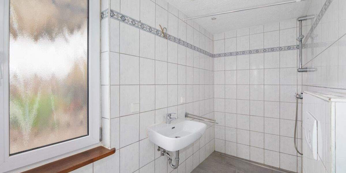 Mehrfamilienhaus, Wohnhaus Birkenfeld - 7 Zimmer, 144 m&sup2;, 399.000&euro; | Angebot:24873998