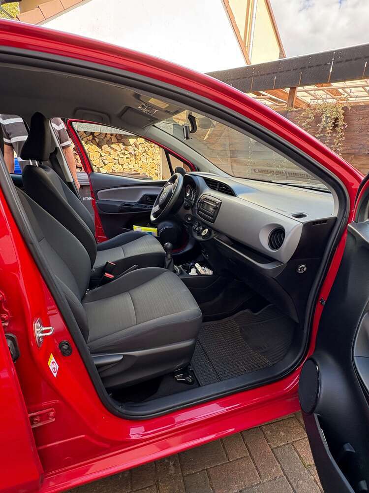 Yaris