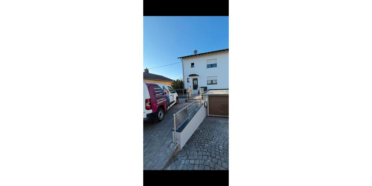 Doppelhaushälfte Ensdorf - 8 Zimmer, 130 m&sup2;, 1.300&euro; | Angebot:25489093