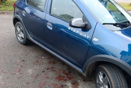 Dacia Sandero 125.000 km 7.300 &euro; Burladingen 72393