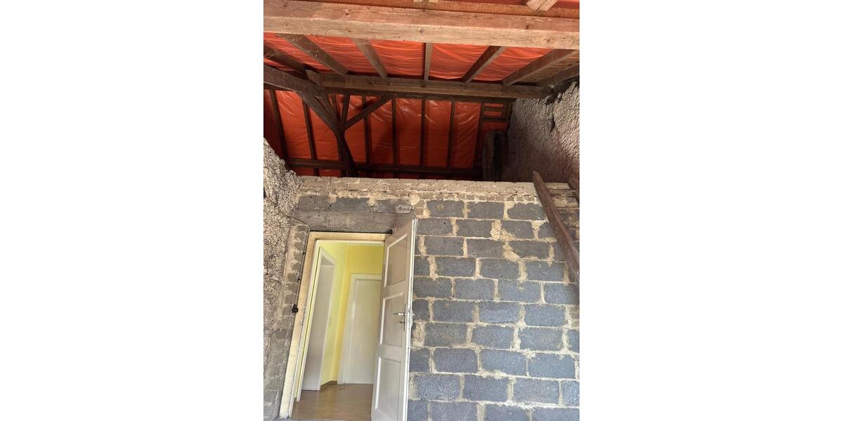 Einfamilienhaus Mandelbachtal - 5 Zimmer, 130 m&sup2;, 175.000&euro; | Angebot:27066450