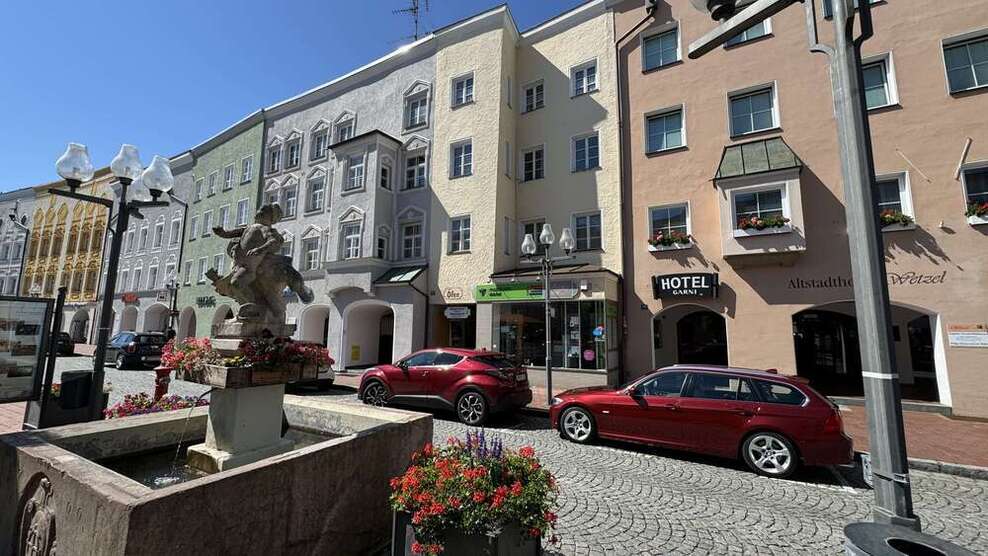 Haus zum Kaufen in Mühldorf am Inn 795.000 € 306 m²