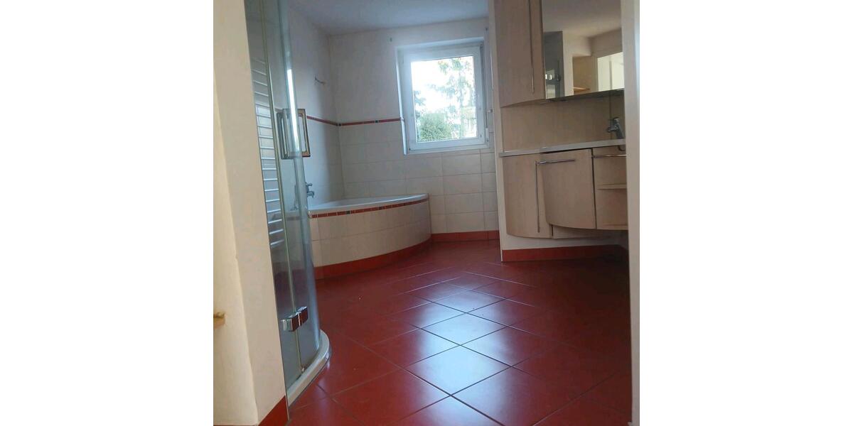 Etagenwohnung Calvörde Wegenstedt - 7 Zimmer, 210 m&sup2;, 950&euro; | Angebot:25297798