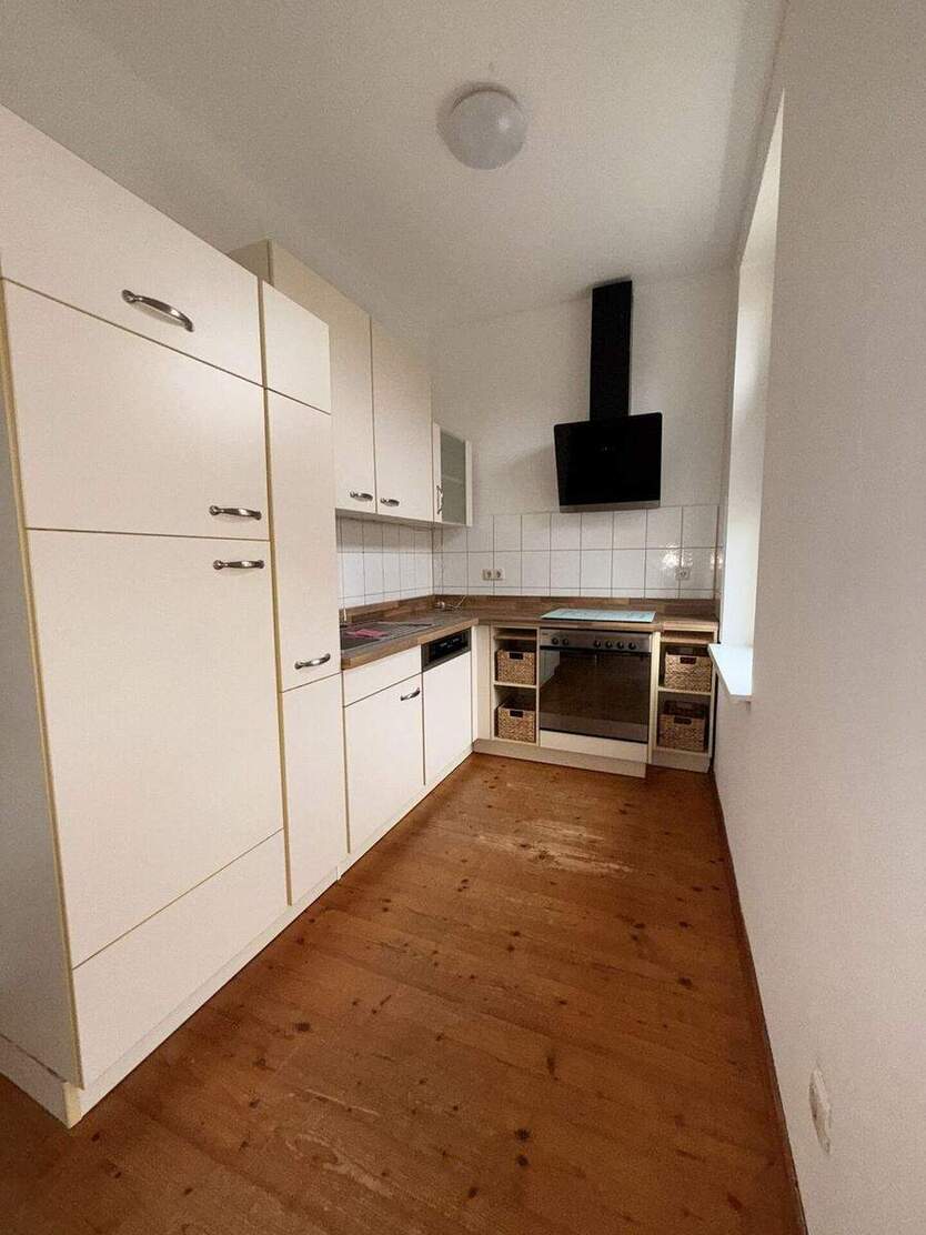 2,5-Raumwohnung mit Balkon und Einbauküche 2 zimmer