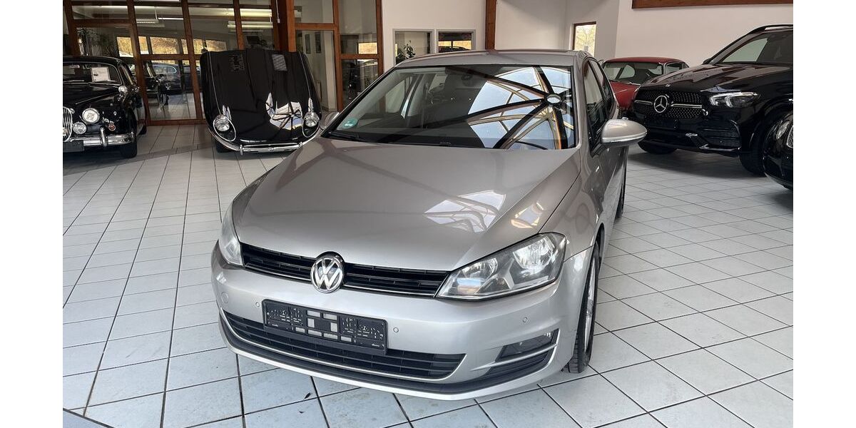 VW Golf 255.423 km 6.350 &euro; Göttingen 37079