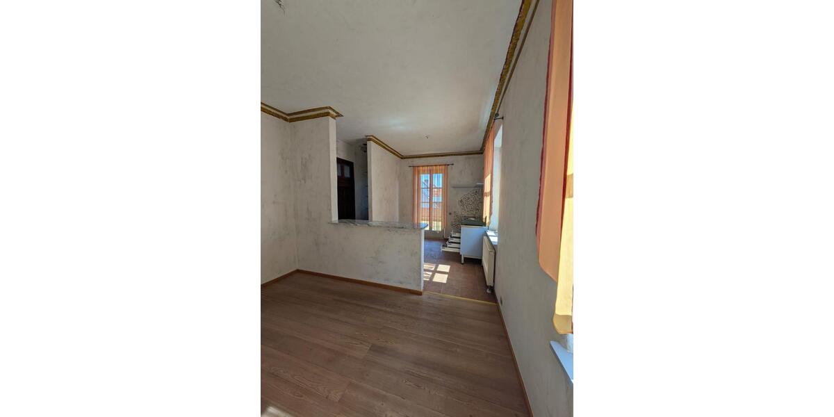 Etagenwohnung Ansbach - 3 Zimmer, 119 m&sup2;, 1.000&euro; | Angebot:26214622