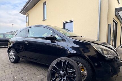 Opel Corsa 77.300 km 4.800 € Bad Driburg 33014