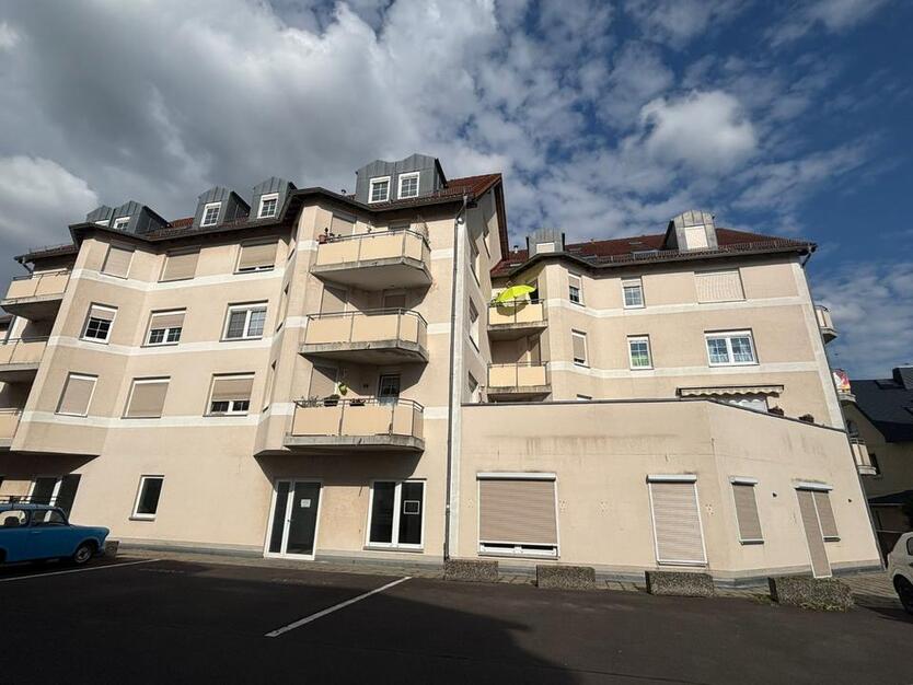 Top Rendite: 5-Zimmer-Objekt mit 6,2% Rendite - provisionsfrei!