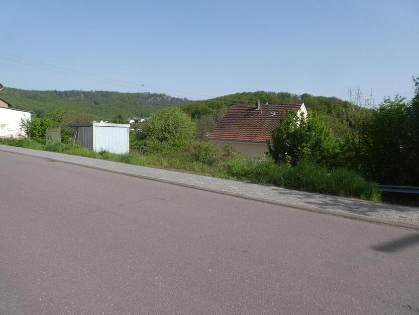 Baugrundstück für Ein- oder Mehrfamilienhaus mit schöner Weitsicht in Taben-Rodt bei Saarburg zimmer