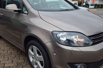 VW Golf 126.900 km 5.900 € Büdingen 63654