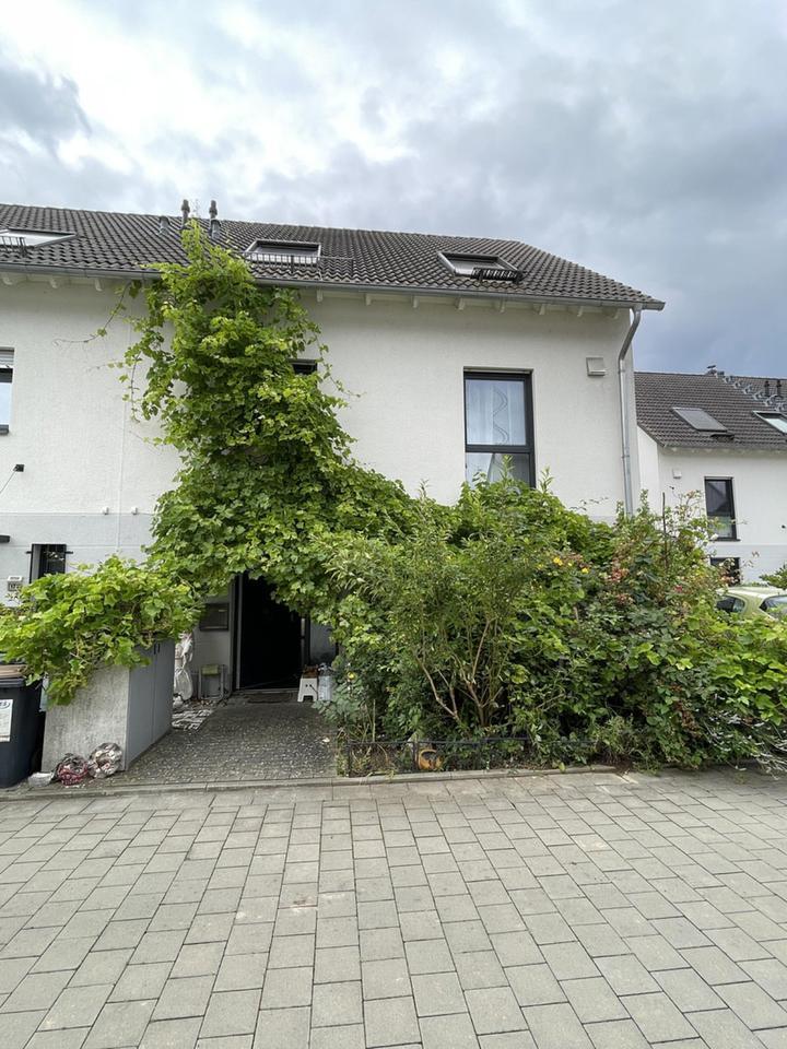 Doppelhaushälfte, Bj. 2013, Energie A+, Frankfurt Harheim Süd zimmer