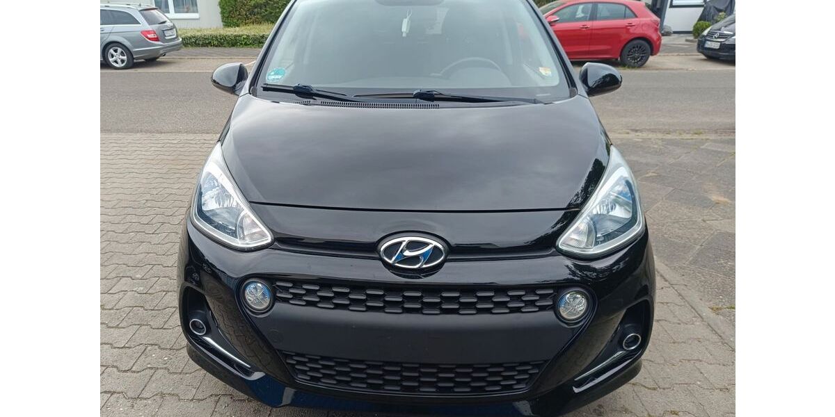 Hyundai i10 32.800 km 10.400 &euro; Mannheim 68309