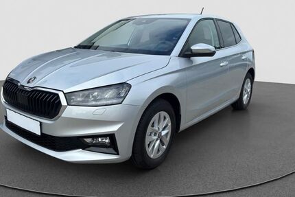Skoda Fabia 8.990 km 20.400 &euro; Manching 85077