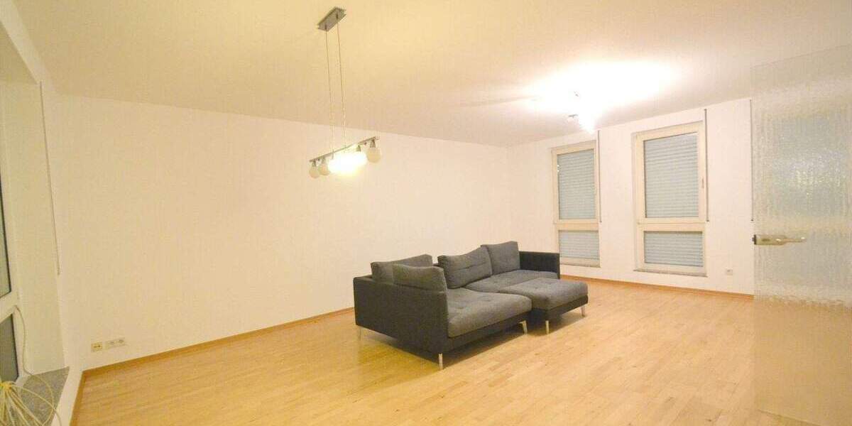 Etagenwohnung Schweich - 2 Zimmer, 73 m&sup2;, 670&euro; | Angebot:26274486
