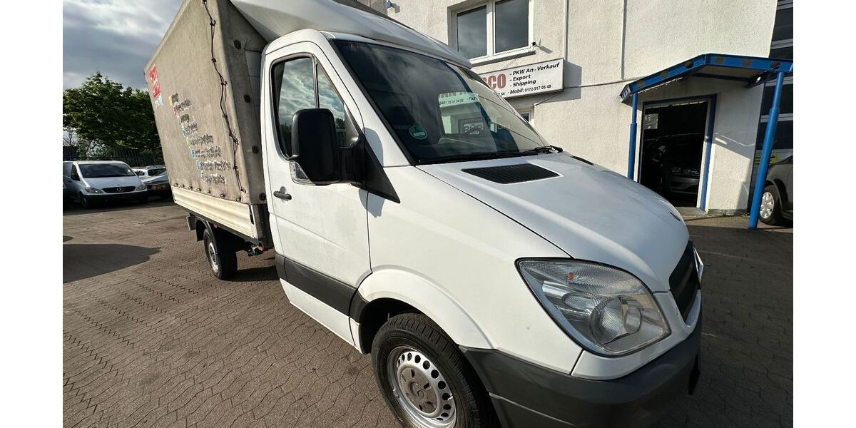 Mercedes-Benz Sprinter 177.000 km 9.980 &euro; Hamburg 20537