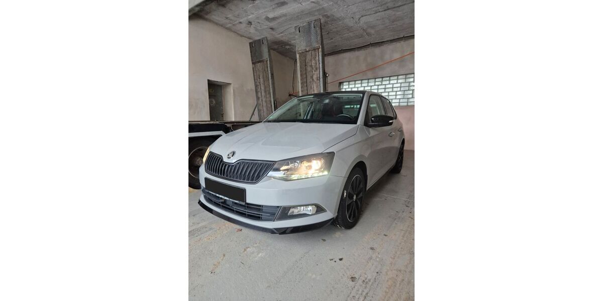 Skoda Fabia 80.965 km 11.470 &euro; Hoyerswerda 02977