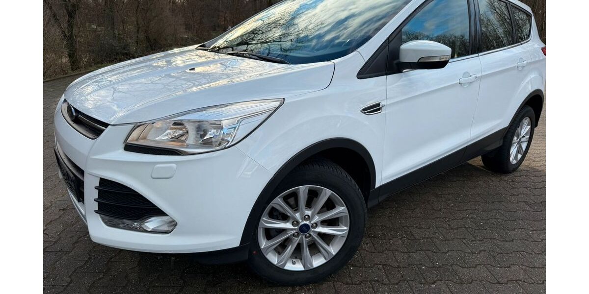 Ford Kuga 152.270 km 5.980 &euro; Offenbach am Main 63069