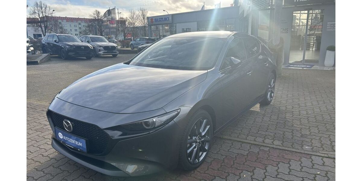 Mazda 3 20.966 km 23.769 &euro; Güstrow 18273