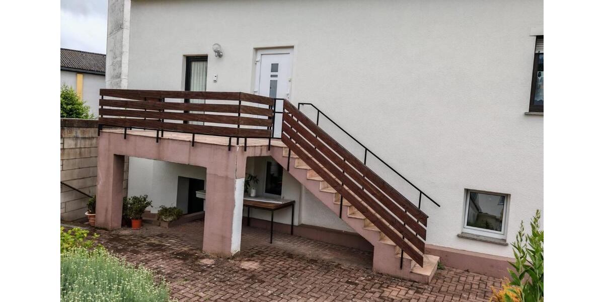 Maisonettenwohnung Wallerfangen - 4 Zimmer, 120 m&sup2;, 850&euro; | Angebot:24679958