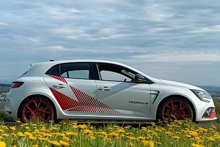 Renault Megane 8.427 km 57.727 &euro; Neu-Anspach 61267