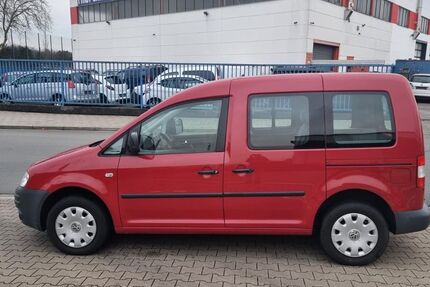 VW Caddy 104.189 km 6.699 € Düsseldorf 40599
