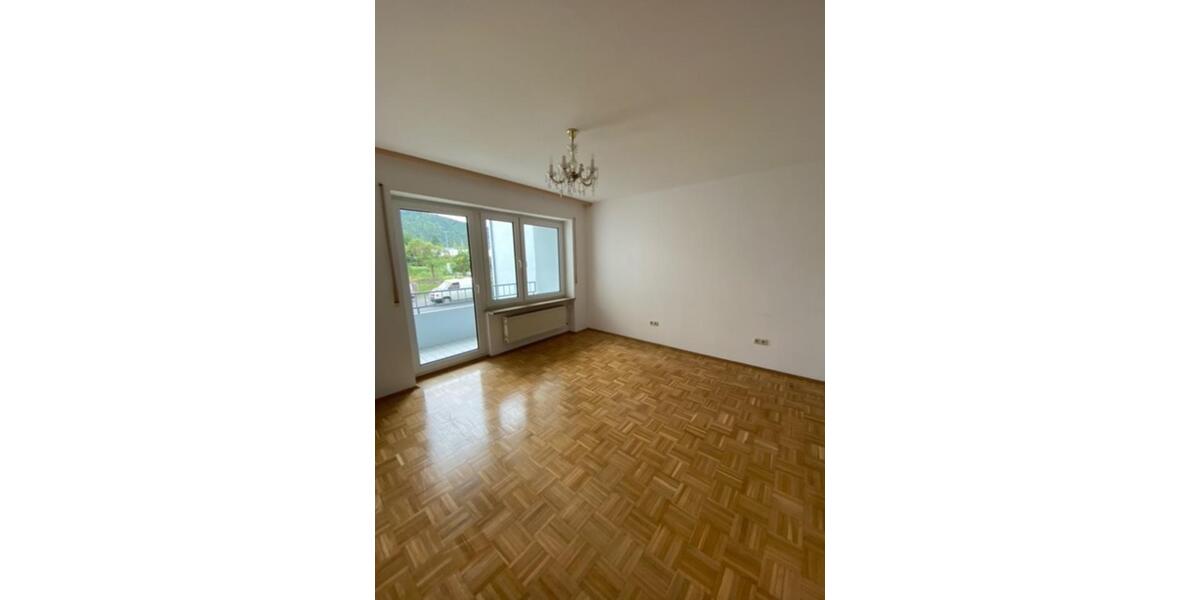 Hochparterre Gemünden am Main - 3 Zimmer, 89 m&sup2;, 585&euro; | Angebot:25217489