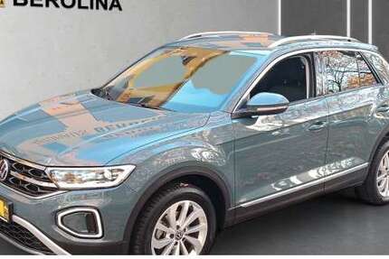 VW T-Roc 3.979 km 27.888 € Berlin 10709