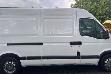 Renault Master 178.924 km 9.999 &euro; Detmold 32758