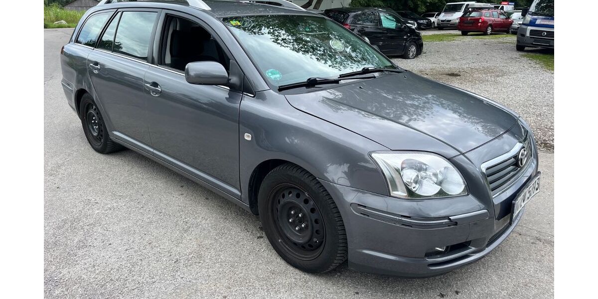 Toyota Avensis 233.133 km 1.444 € München 81929
