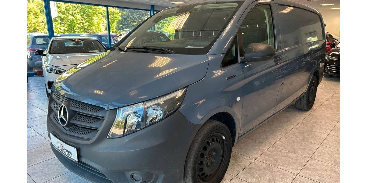 Mercedes-Benz Vito 64.895 km 9.990 &euro; Halle 06118