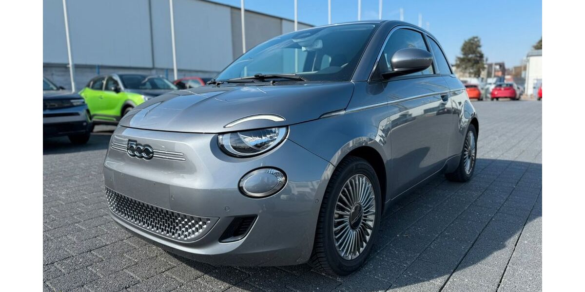 Fiat 500e 5.500 km 17.480 &euro; Alsdorf-Hoengen (bei Aachen) 52477