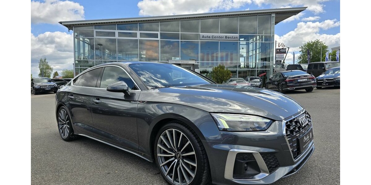 Audi A5 40 TFSI QUATTRO S-LINE/MATRIX/MASSAGE/VIRTUAL 89.706 km 32.900 &euro; Villingen-Schwenningen 78054