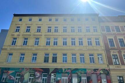 3 Zimmer Wohnung mit Balkon!