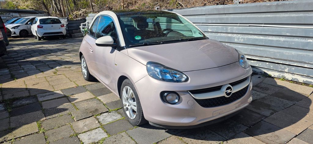 Opel Adam 131.069 km 5.990 &euro; Essen 45145