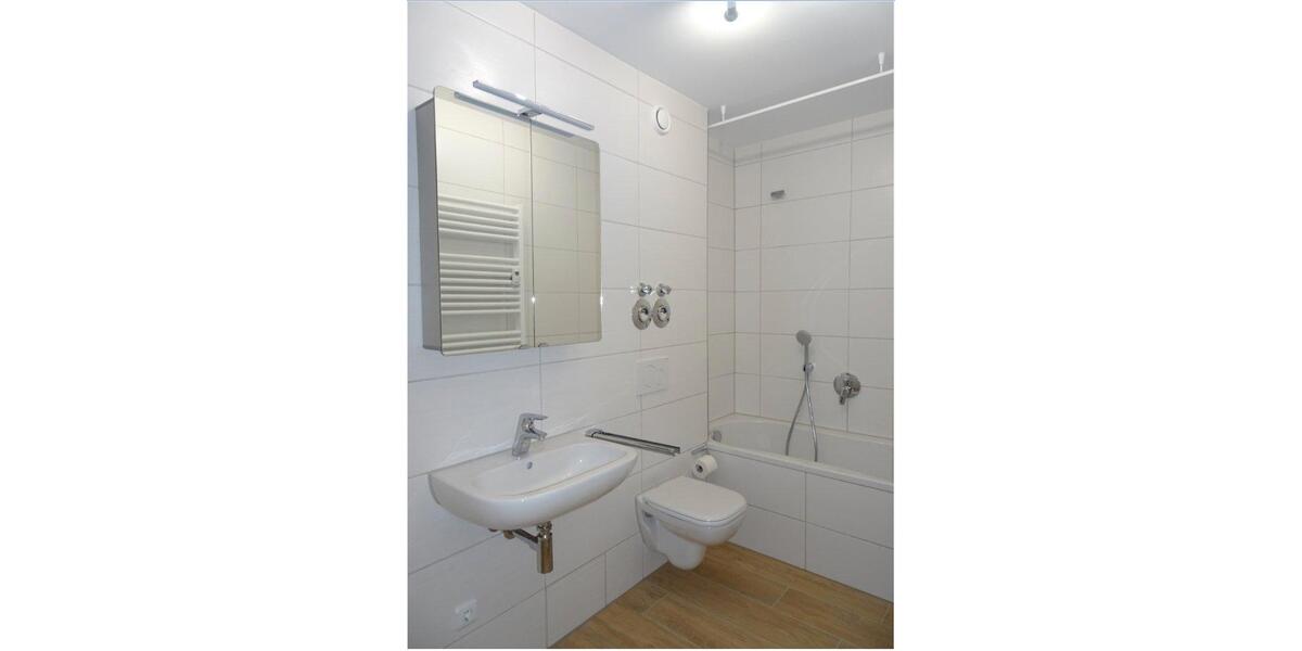 Etagenwohnung Bamberg Gärtnerstadt - 2 Zimmer, 64 m&sup2;, 925&euro; | Angebot:26351873