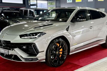 Lamborghini Urus 20.000 km 320.000 &euro; Unterschleißheim 85716