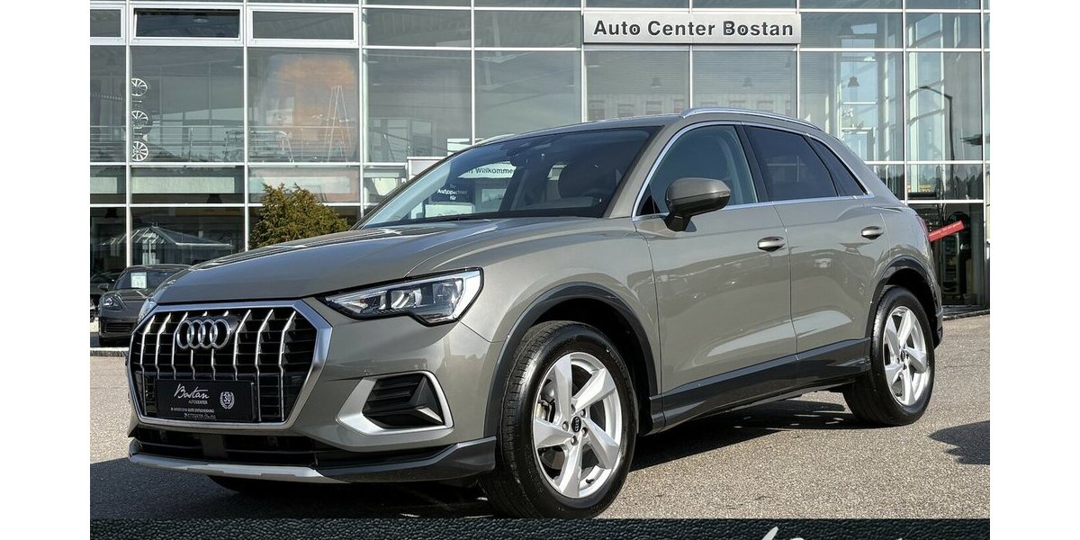 Audi Q3 35 TFSI advanced CARPLAY/PDC/DAB/AHK/1.HAND 39.421 km 27.800 &euro; Villingen-Schwenningen 78054