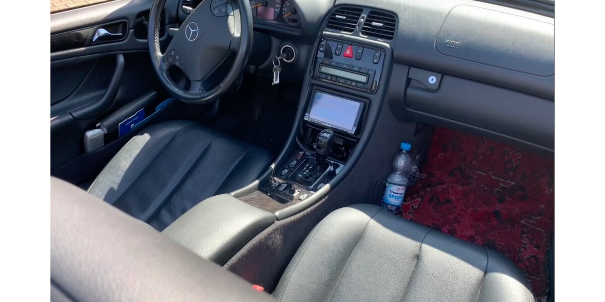 Mercedes-Benz CLK 320 148.000 km 11.000 &euro; Neuffen 72639