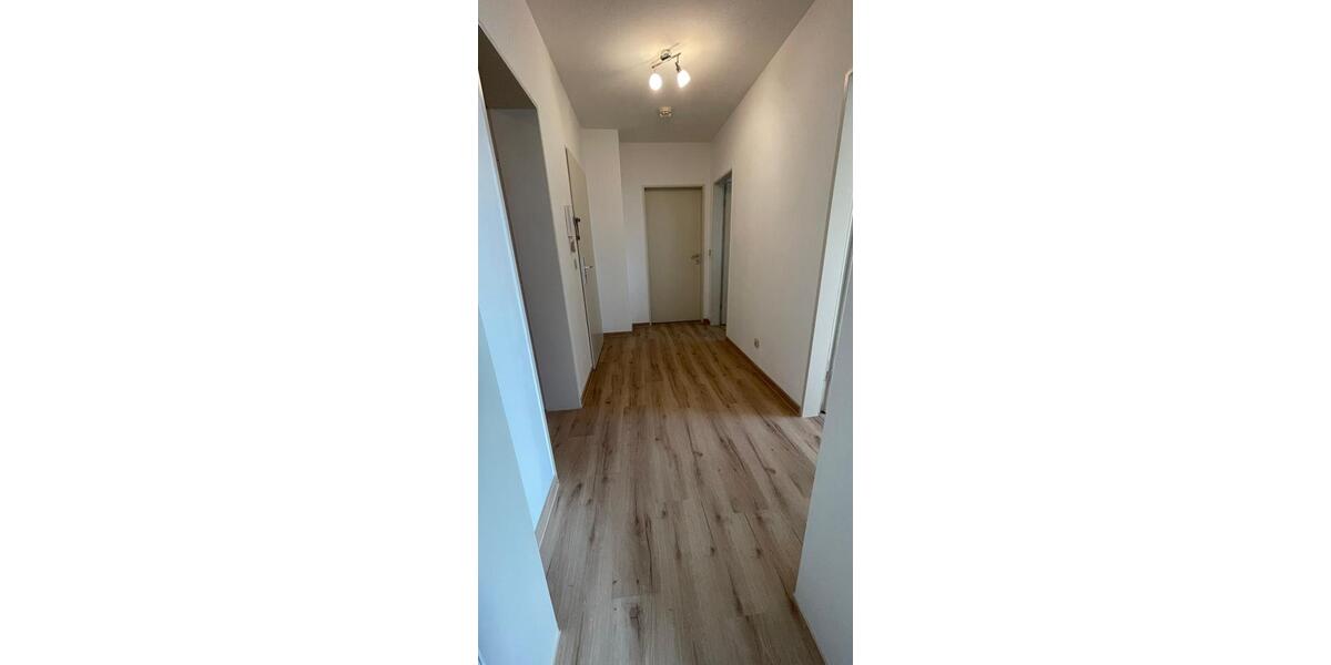 Etagenwohnung Ergolding - 2.5 Zimmer, 67 m&sup2;, 1.080&euro; | Angebot:24964768