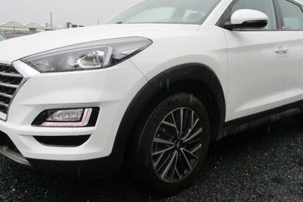 Hyundai TUCSON 40.033 km 18.400 € Saalfeld 07318