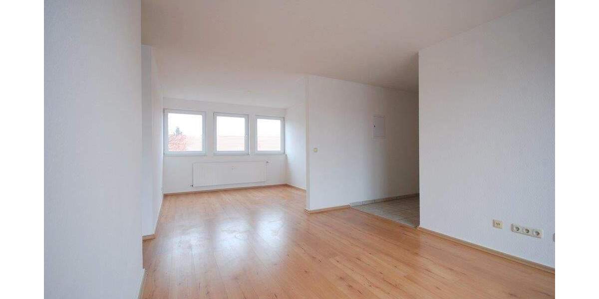 Etagenwohnung Hildesheim Ost - 3 Zimmer, 74 m&sup2;, 165.000&euro; | Angebot:25602033