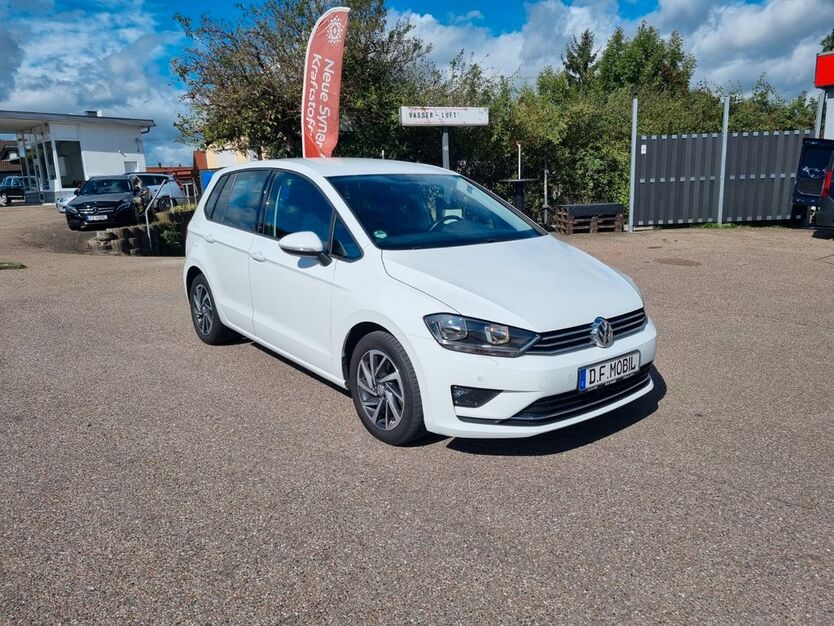 VW Golf Sportsvan 136.000 km 13.250 € Böbingen an der Rems 73560