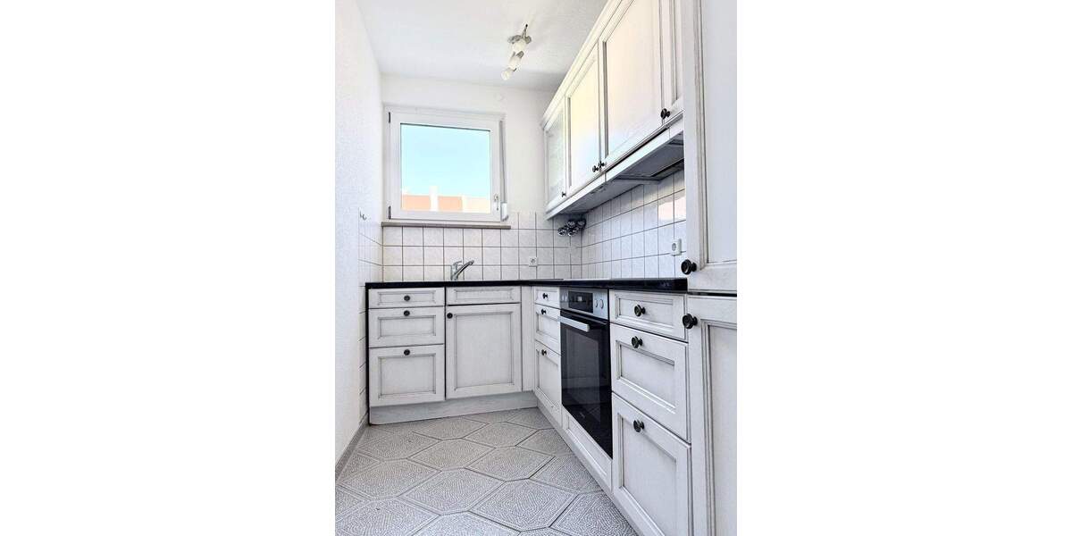 Etagenwohnung Neu-Ulm Stadtmitte - 2 Zimmer, 60 m&sup2;, 255.000&euro; | Angebot:25606669