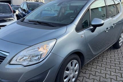 Opel Meriva 187.500 km 2.490 &euro; Butzbach 35510